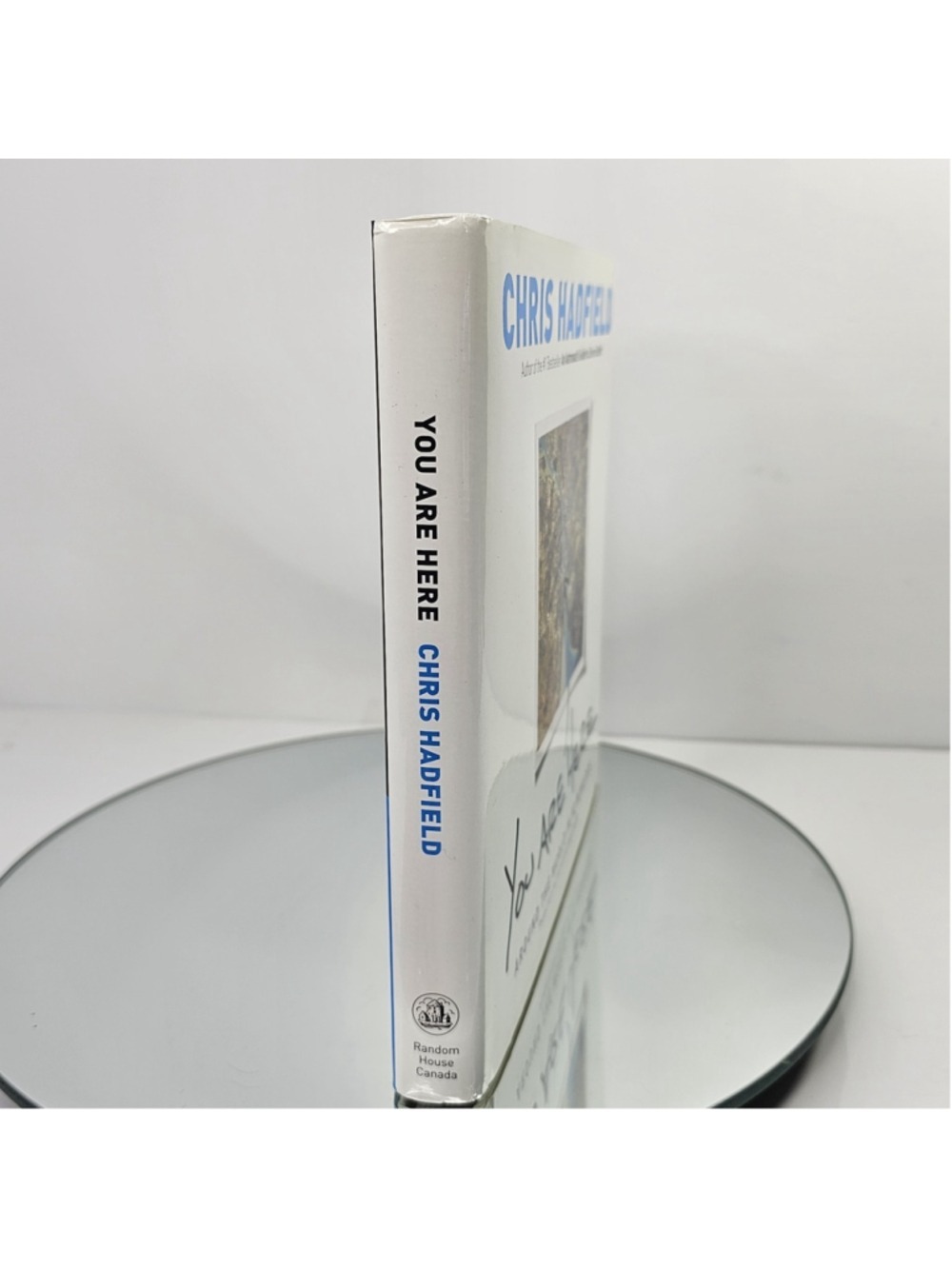 SIGNED Chris Hadfield You Are Here Around the World in 92 Minutes Hardcover 2014 - Picture 3 of 7